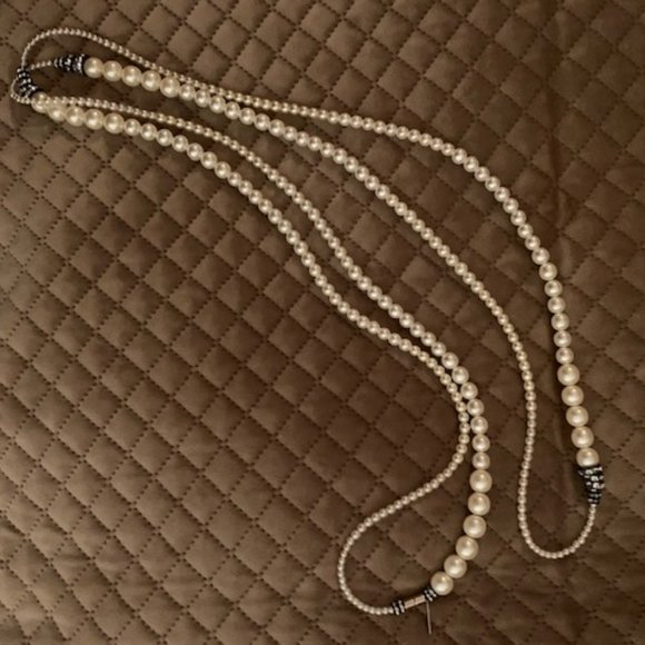 MILLIANNA Pearl and Crystal Long Deco Strand, NWOT - Picture 2 of 7